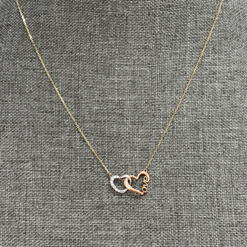 14K Tri-Color Gold Intertwined Connected Double Hearts Love Script Necklace 18" - Picture 4 of 6